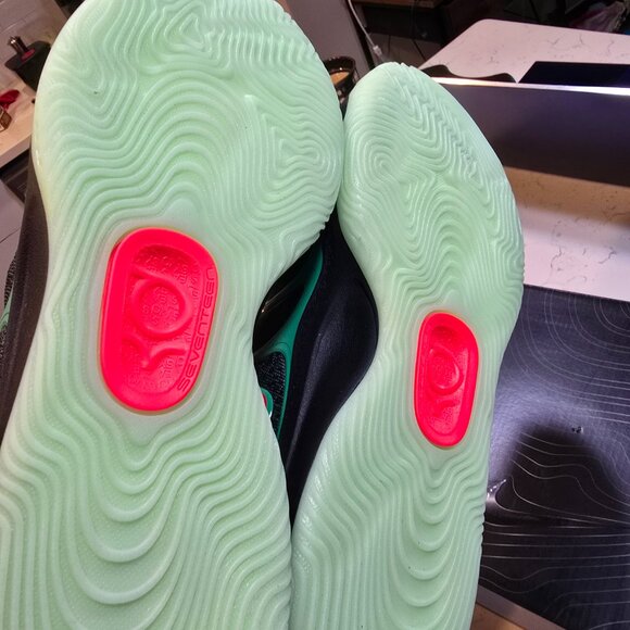 Nike Men’s KD 17 Easy Money Sniper Black Bright Crimson Basketball Shoes Size 10 - Picture 7 of 14